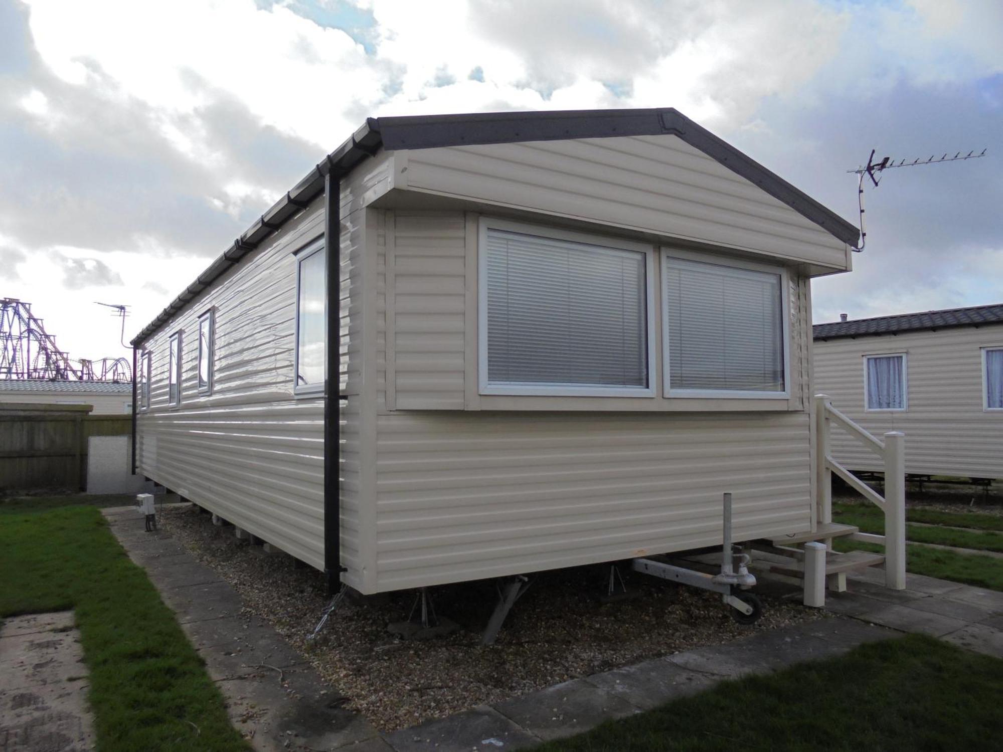 Kingfisher Mistral 8 Berth, Heated, Close To Site Exit Free Wifi
