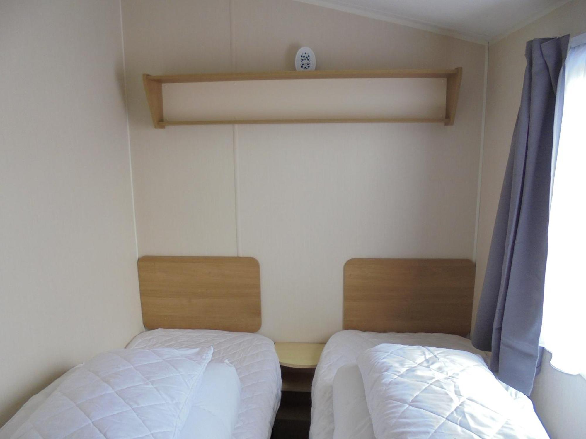 Kingfisher Mistral 8 Berth, Heated, Close To Site Exit Free Wifi *